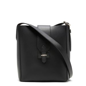 Bucket Bag Banana Republic